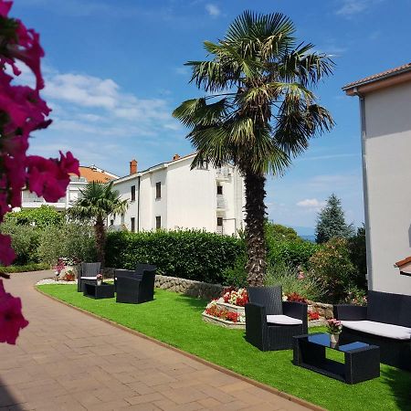 Pansion Katarina Bed & Breakfast Malinska Exterior foto