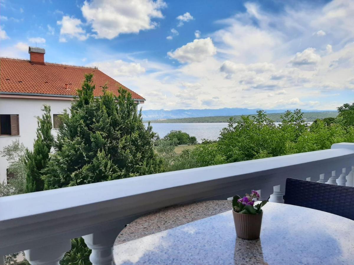 Pansion Katarina Bed & Breakfast Malinska Exterior foto